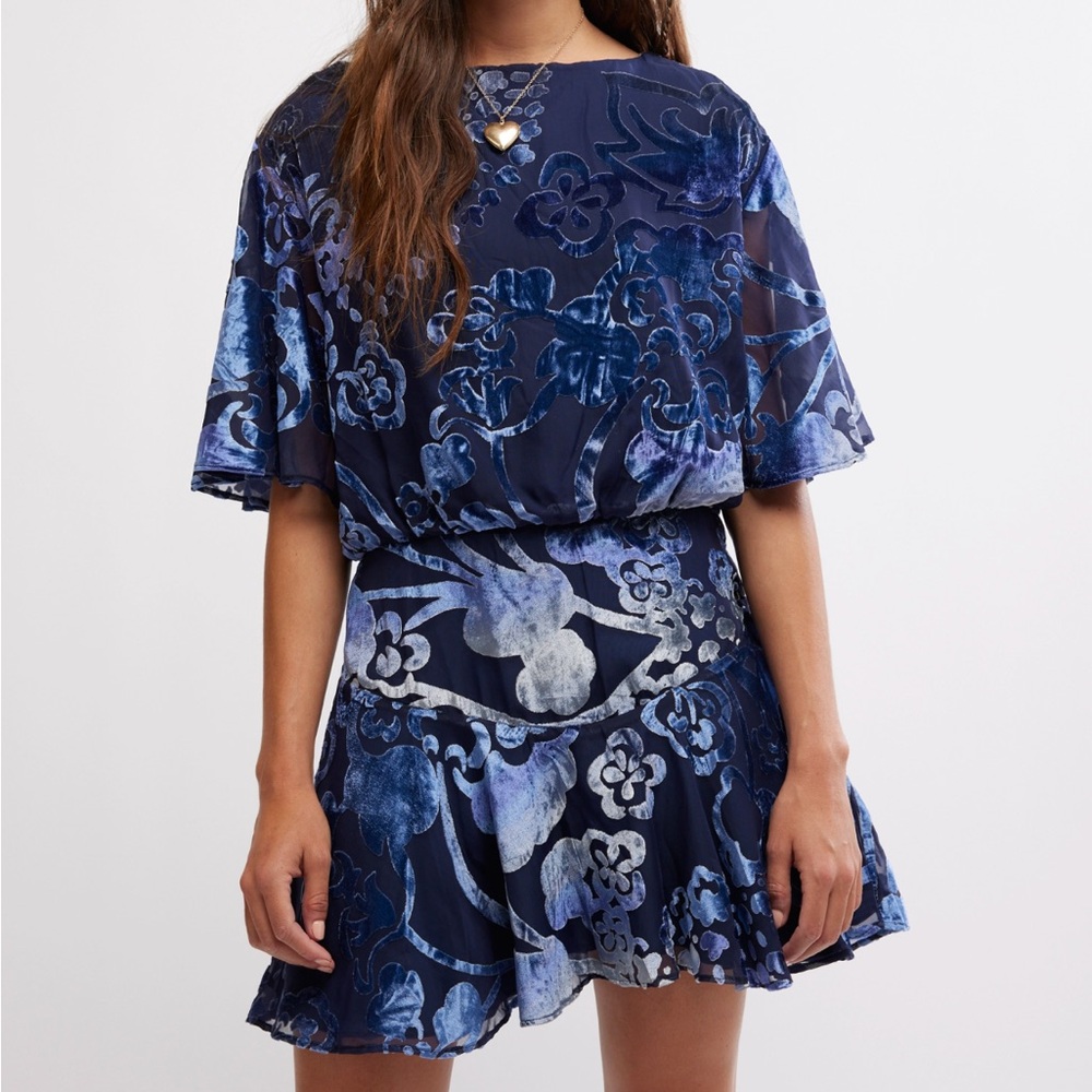 Nwot Free People Manuka Burnout Velvet Mini Dress In Navy Size Xs